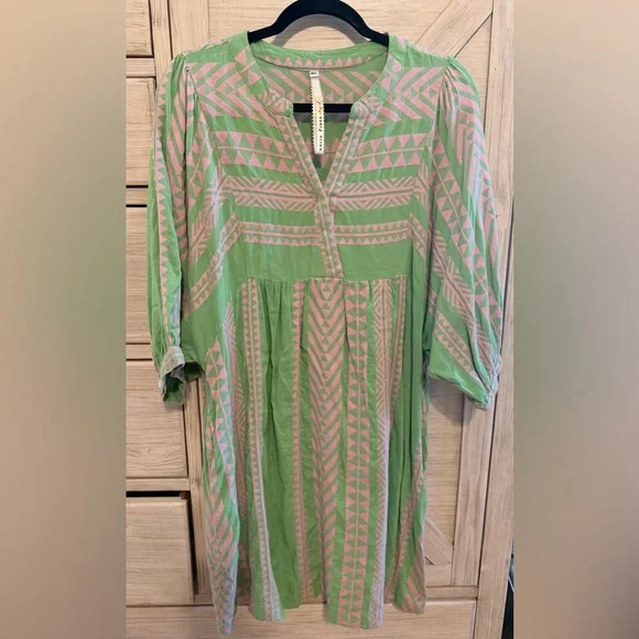 Uncle Frank anthropologie Green and Pink Geometric boho dress - size M/L - Picture 3 of 8